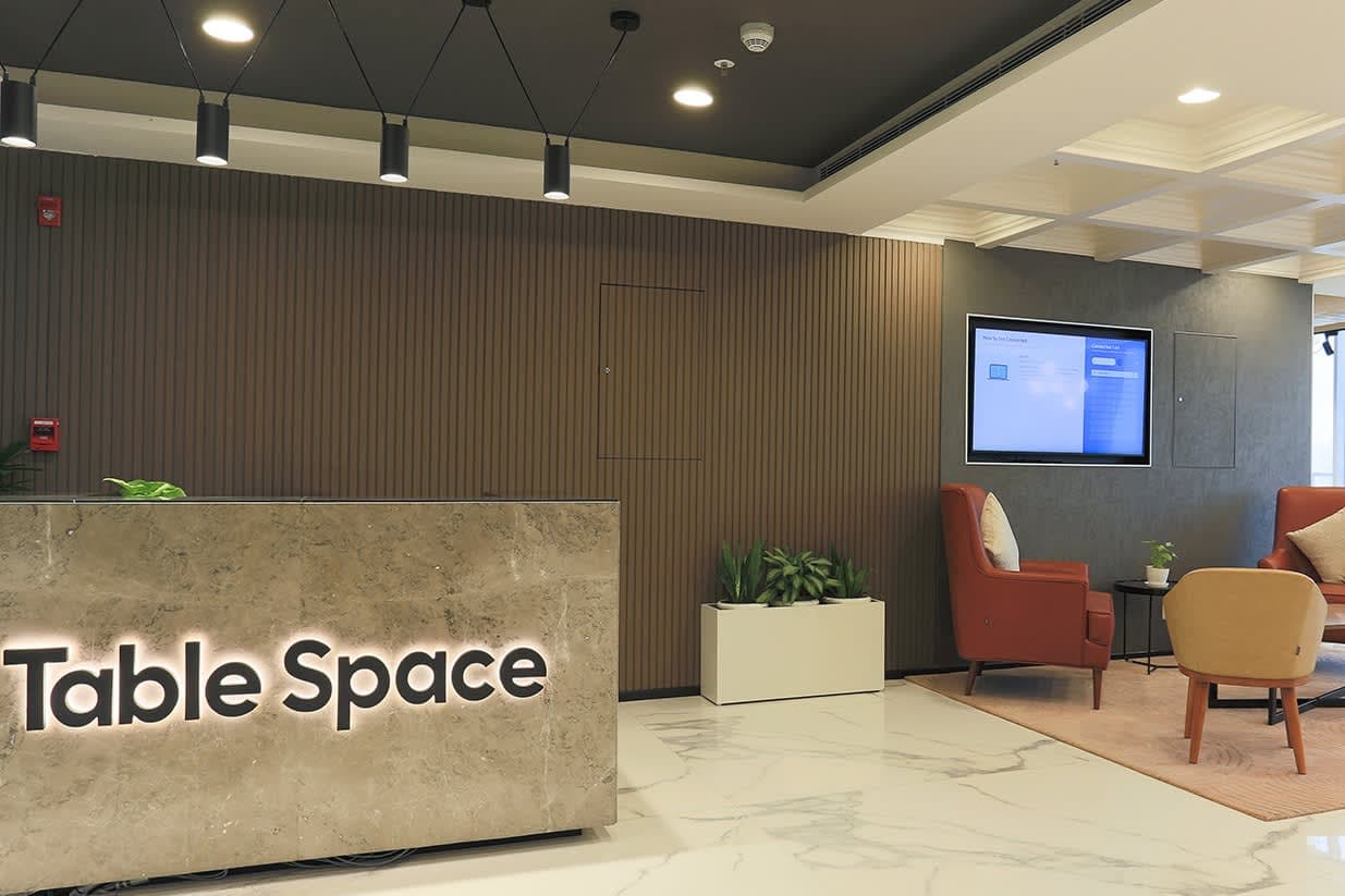 Table Space - Global Gateway, MG Road — photo 1