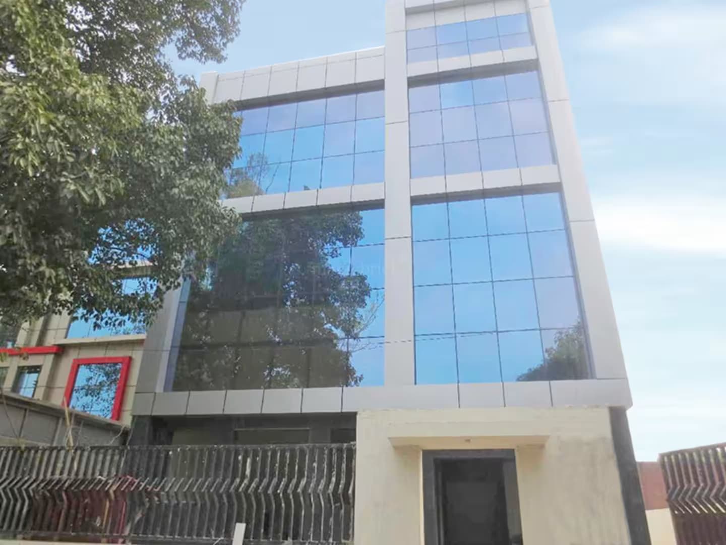 Plot No. 221 - Plot No. 221 Okhla Phase 3, Okhla Phase III — photo 1